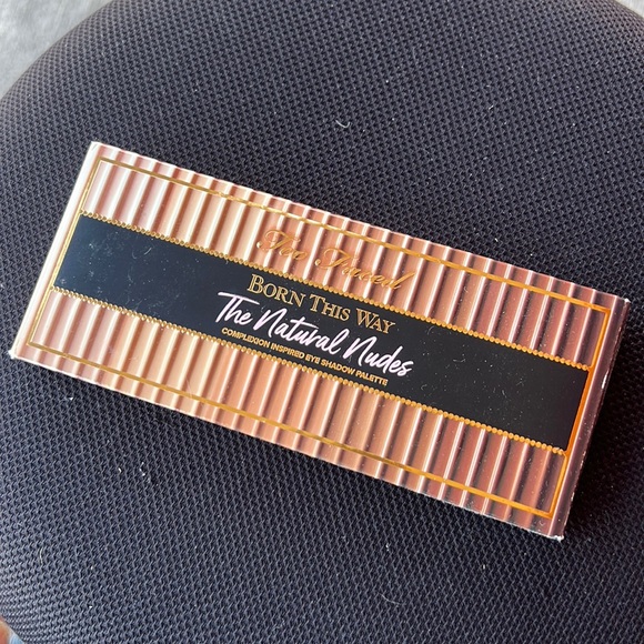 Too faced born this way natural nudes palette - Picture 1 of 2
